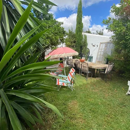 Sunshine Sleeps 6 Parking